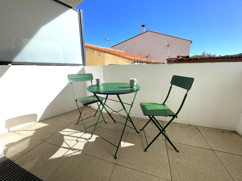Studio calme avec terrasse et parking à 5 min de la plage - 2