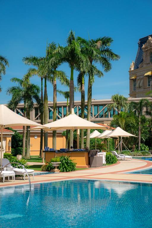 Macau Four Seasons Hotel Macao Additional