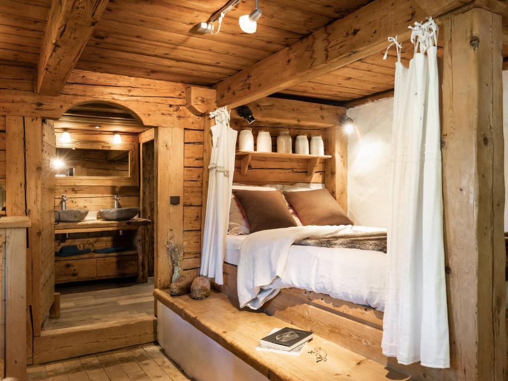 Chalet savoyard rénové, 10 pers, proche pistes, animaux admis - FR-1-304-162 - 3