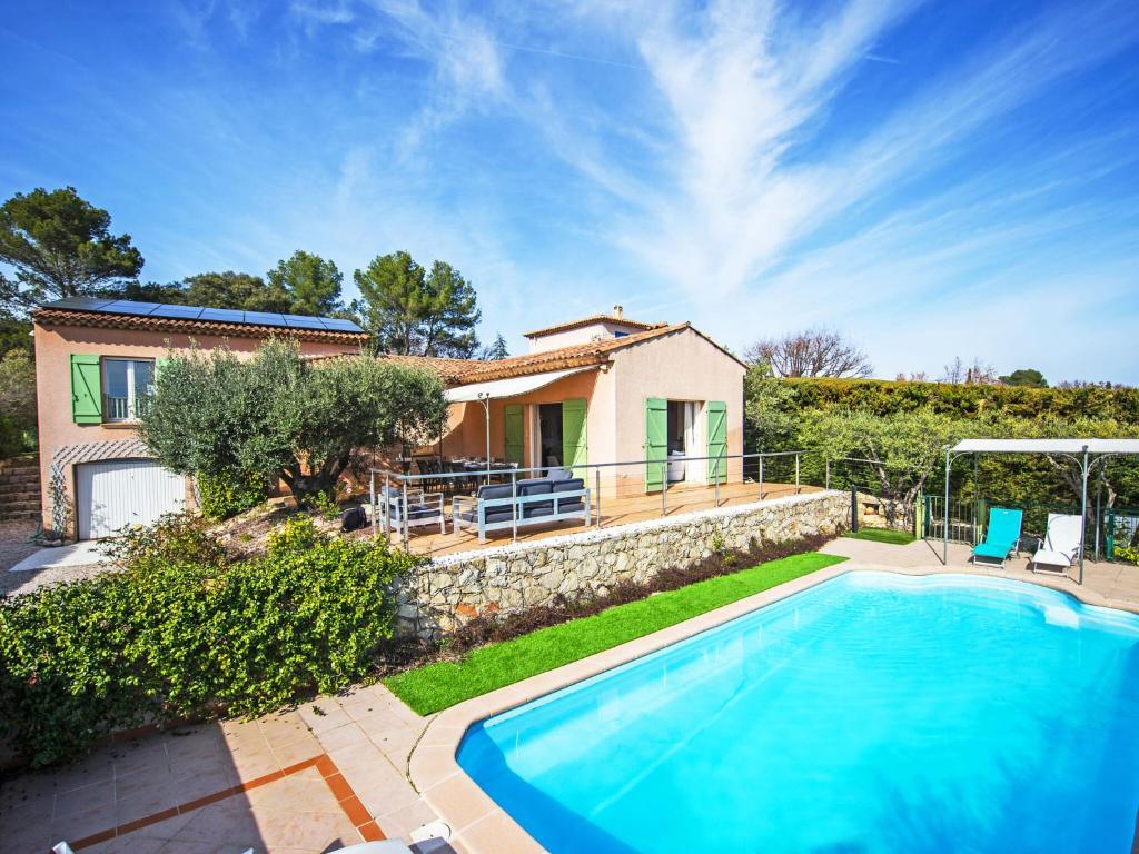 Inviting villa in Flayosc with private pool, Flayosc