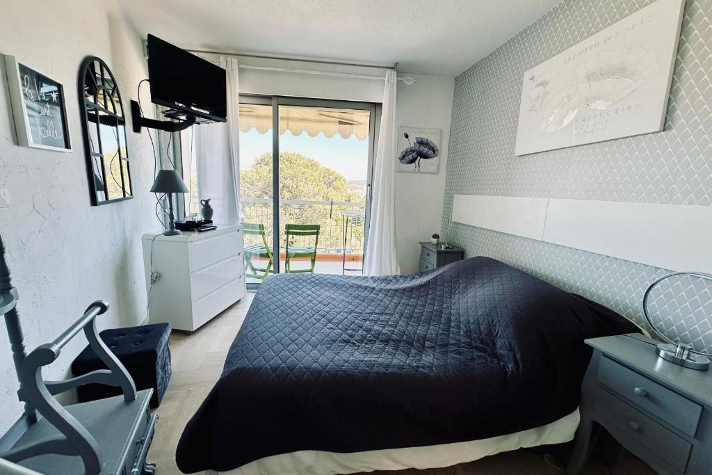 Cosy family nest with balcony and shared pool - 4