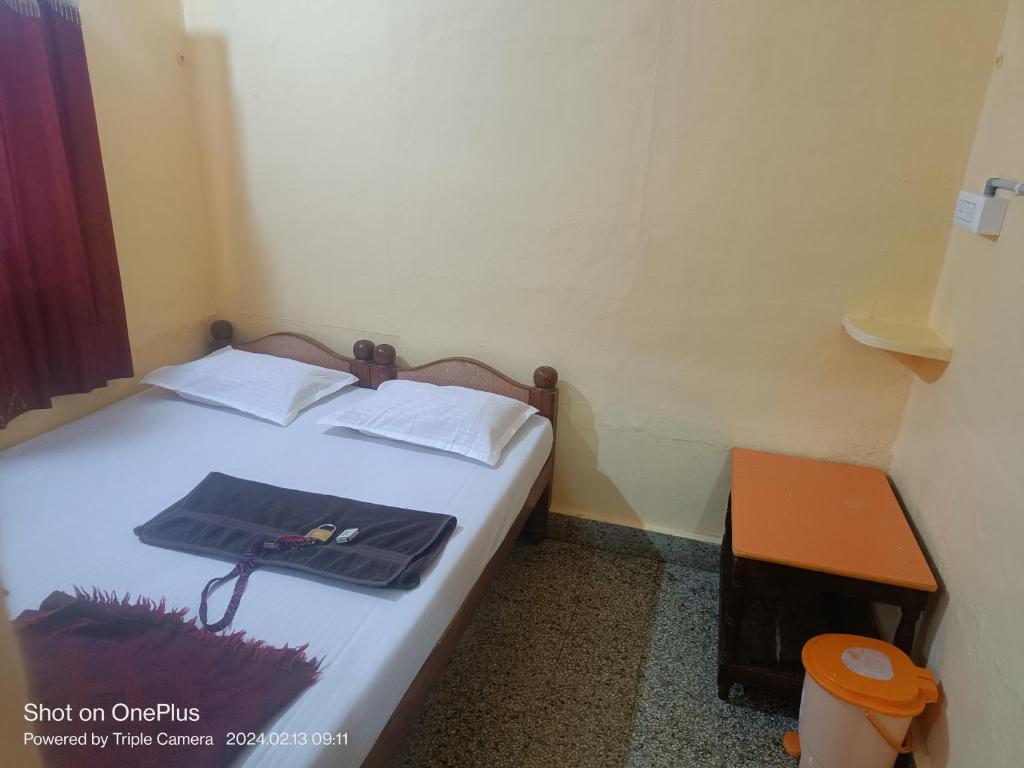 Vicky's Home Stay  Hampi