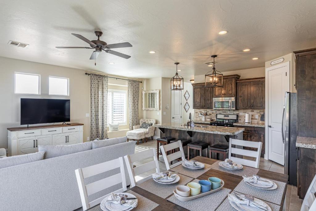 Life's Good, St. George