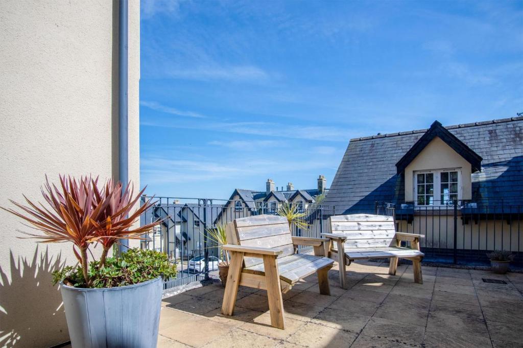 Minarvon - 2 Bedroom Apartment - Saundersfoot, Saundersfoot