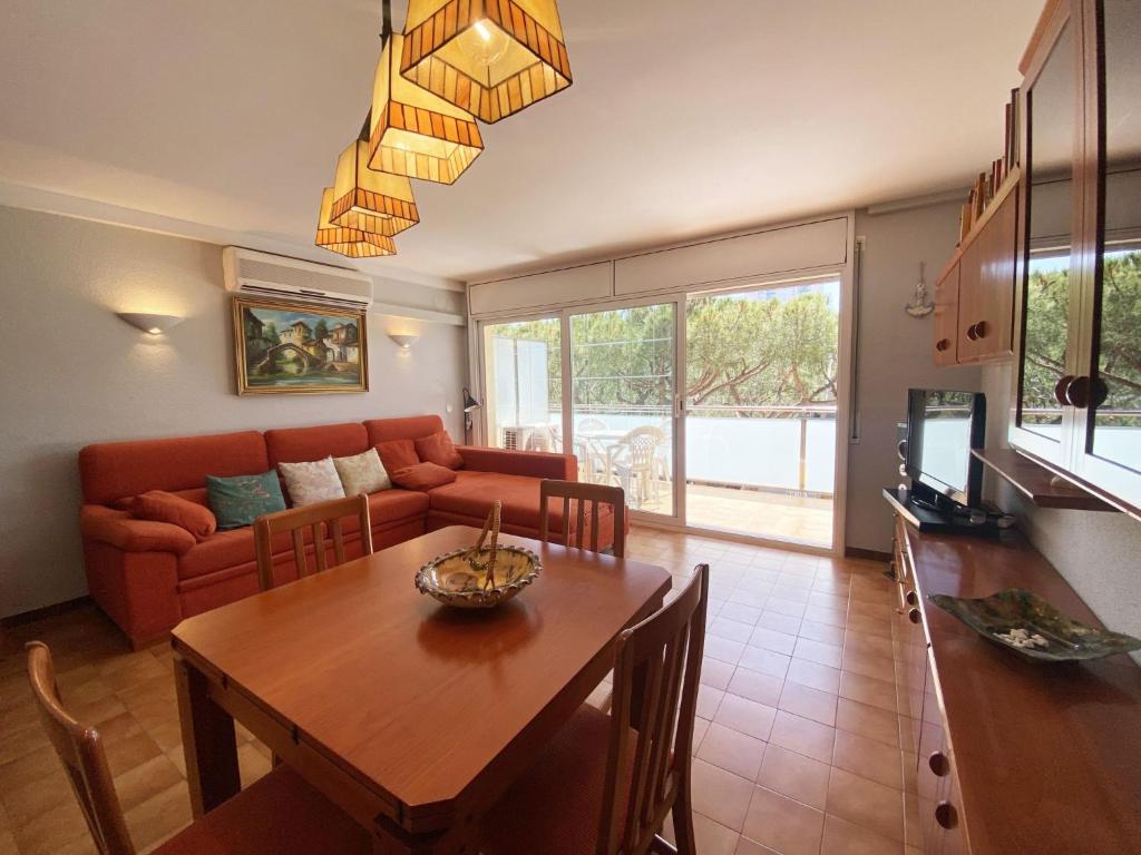 Apartment Sant Marc by Interhome - 3