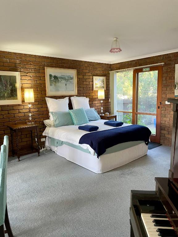 Bluff House, Saint Leonards