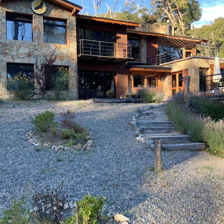 Cabañas y Hosteria El Condor Pasa VLA - 1