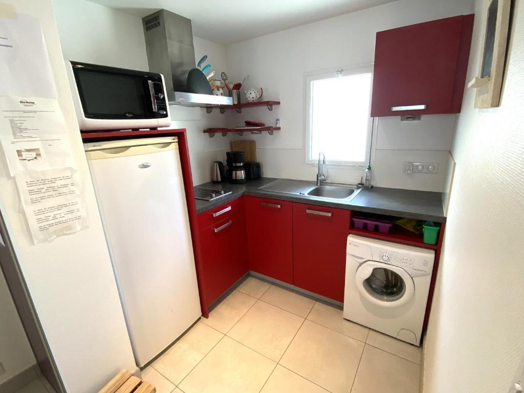Maison neuve avec terrasse - 600m de la plage, parking, Wifi, et équipements modernes à La Tranche-sur-Mer - FR-1-22-301 - 4