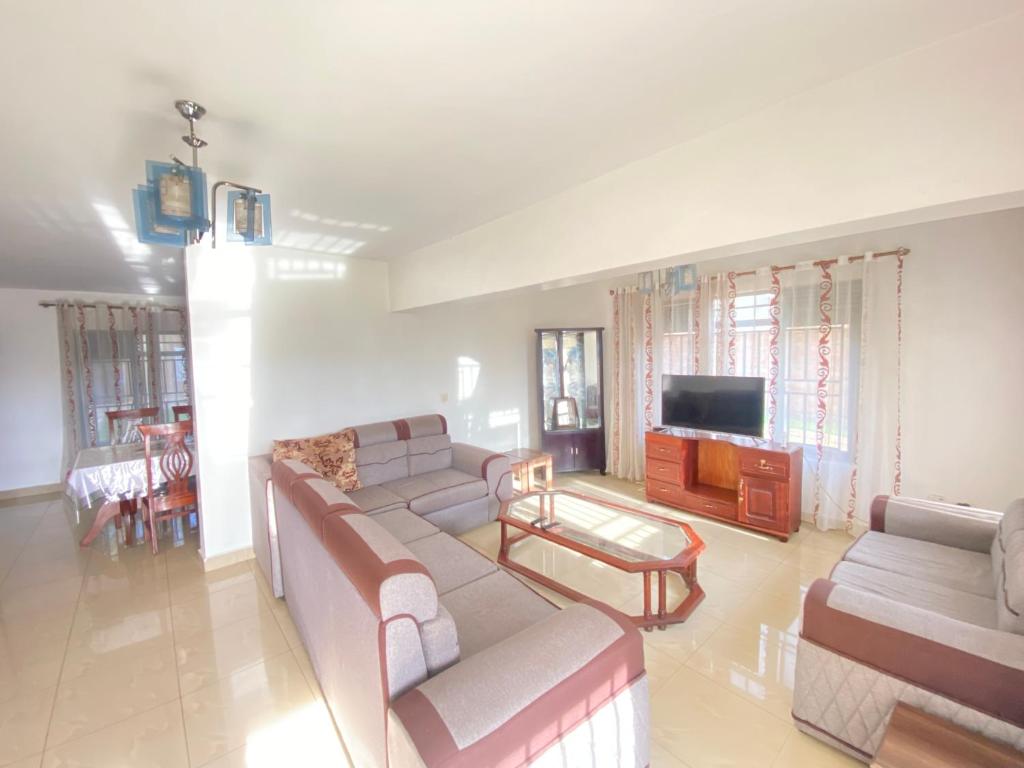 Spacious private and comfy room in Kimihurura, Kigali