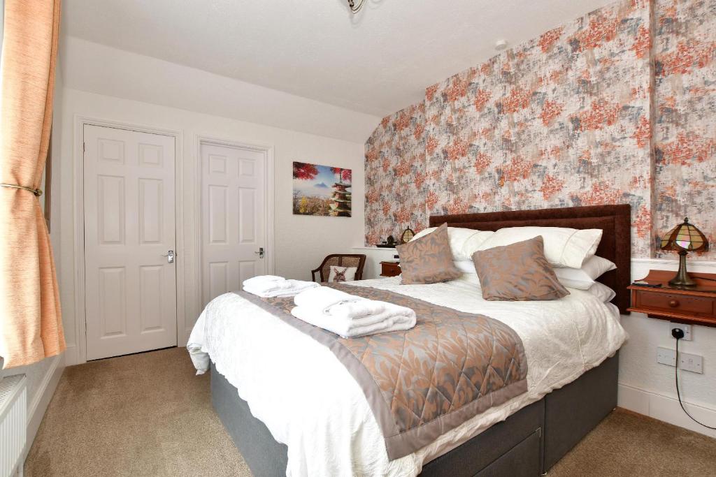 Deluxe King Suite, Grange Bank House in Isle of Wight