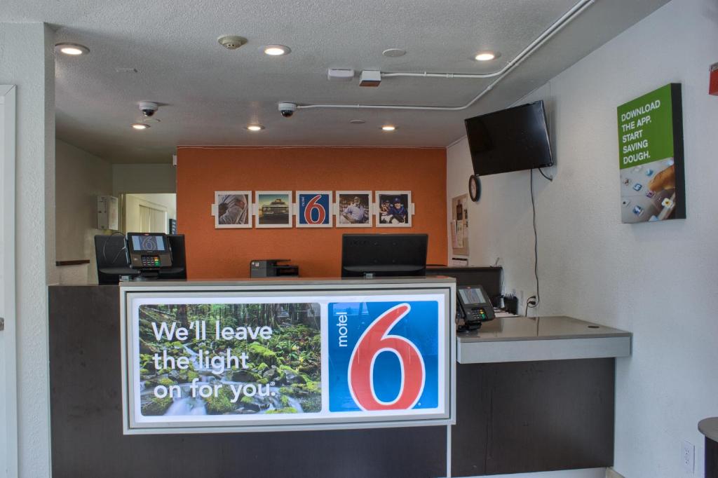 Motel 6-Seattle, WA - South photo
