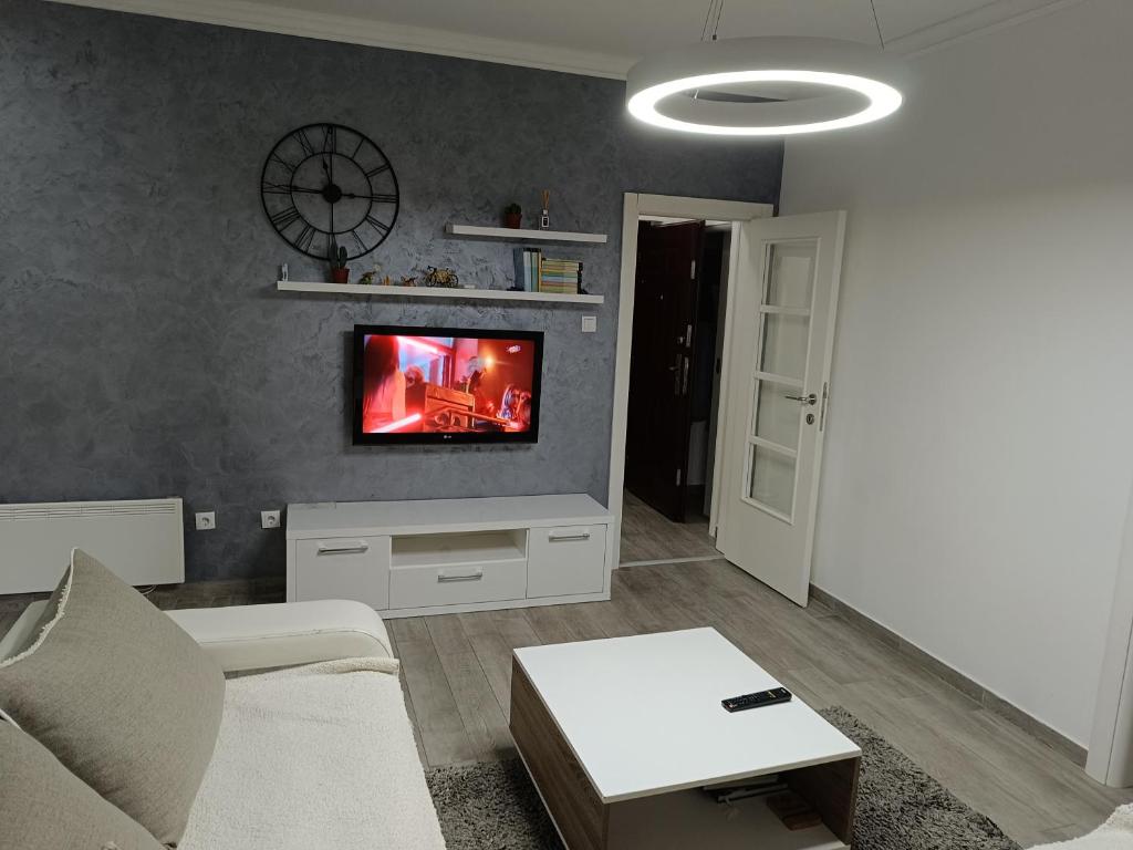 Apartment Maska - 1