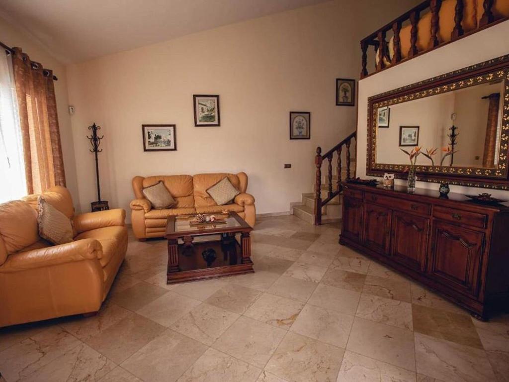 Villa in Corralejo near Playa de Palomitas - 2