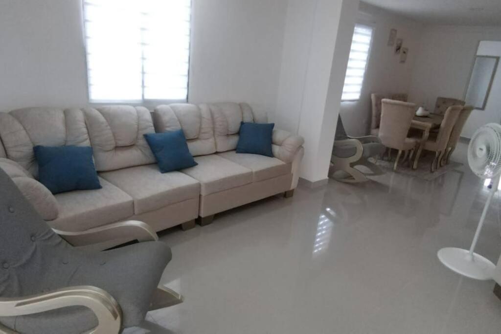 Apartamento Amueblados Jireh - 3