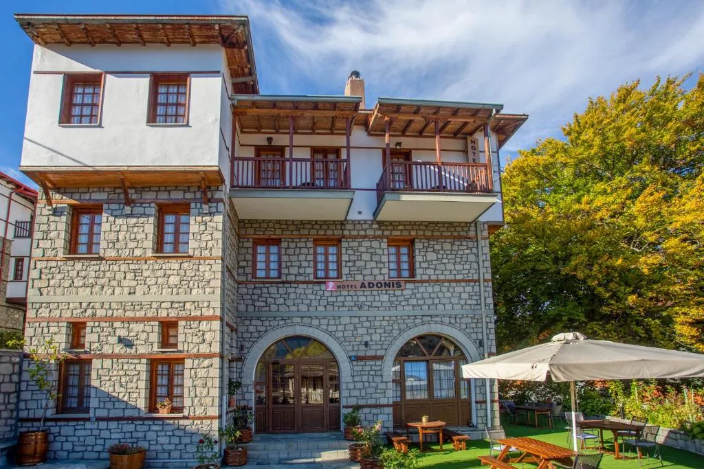Hotel Adonis, hotel en Metsovo