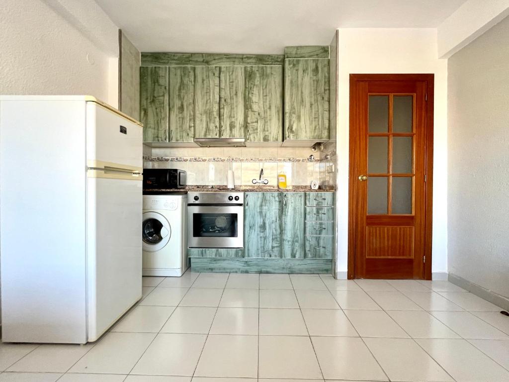 Costa Daurada Apartaments - LA SIRENA - 4