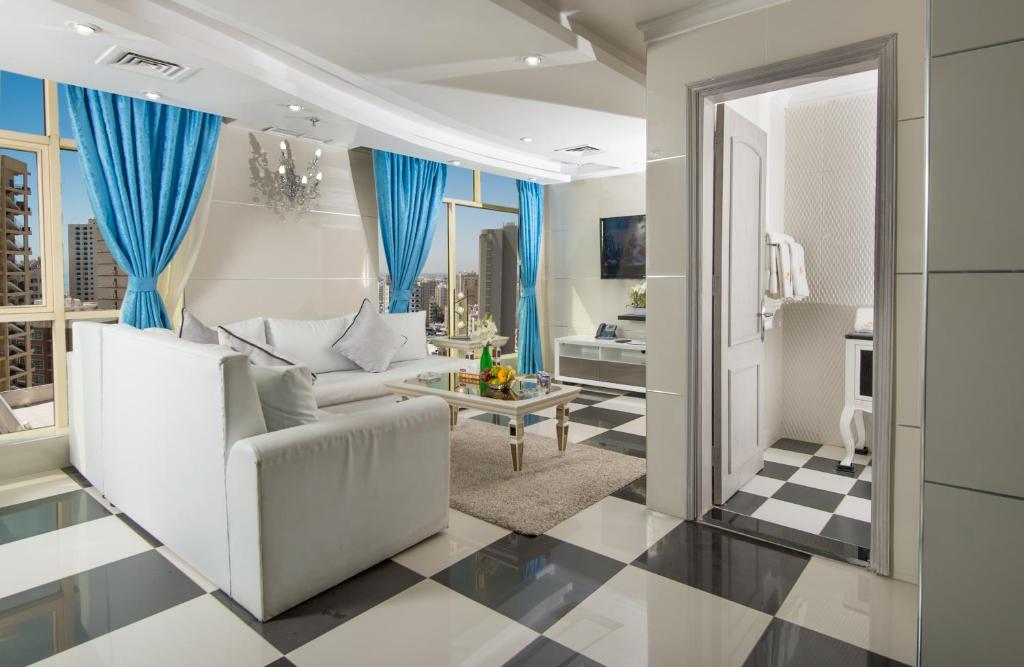 Bravo Royal Hotel Suites