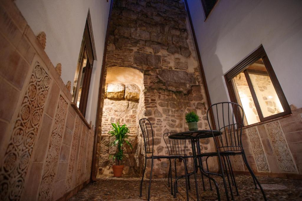 Patio muralla romana ¡Sé parte de la historia! - 1