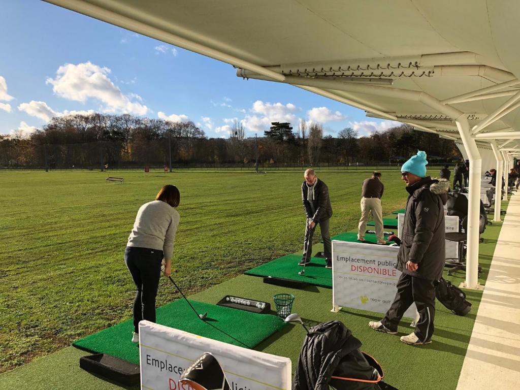 Golf course [on-site]