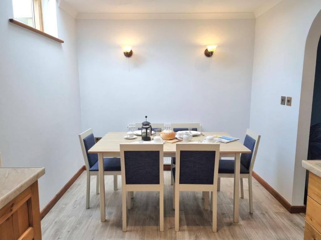 Tregurrian Villas, Newquay photo 8