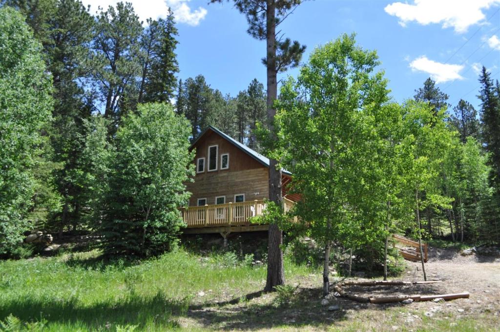 Rustling Wind Haven, Lead