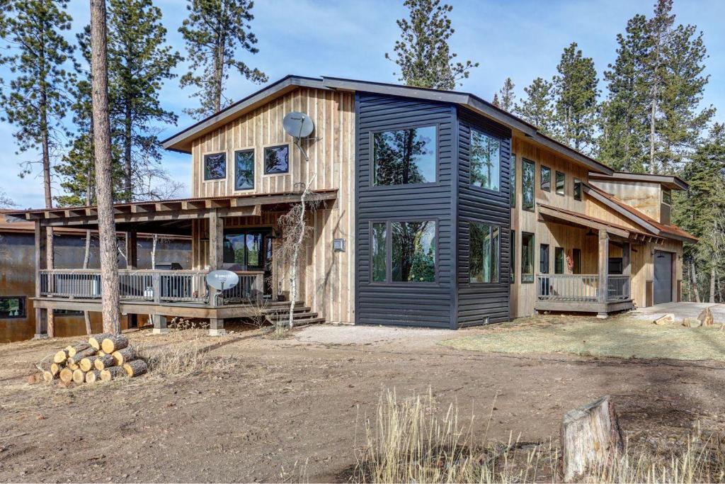 Bearded Wonder - Great Views!, Lead