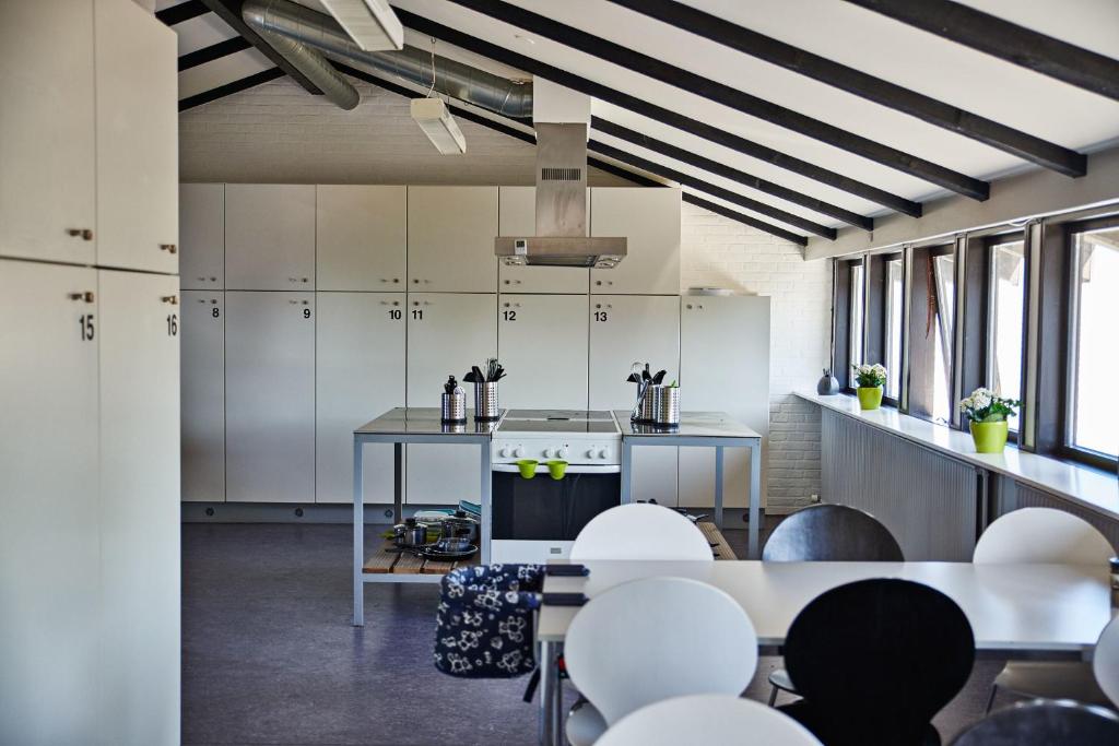 Bar/lounge, STAY and SLEEP Grindsted - Billund in Grindsted