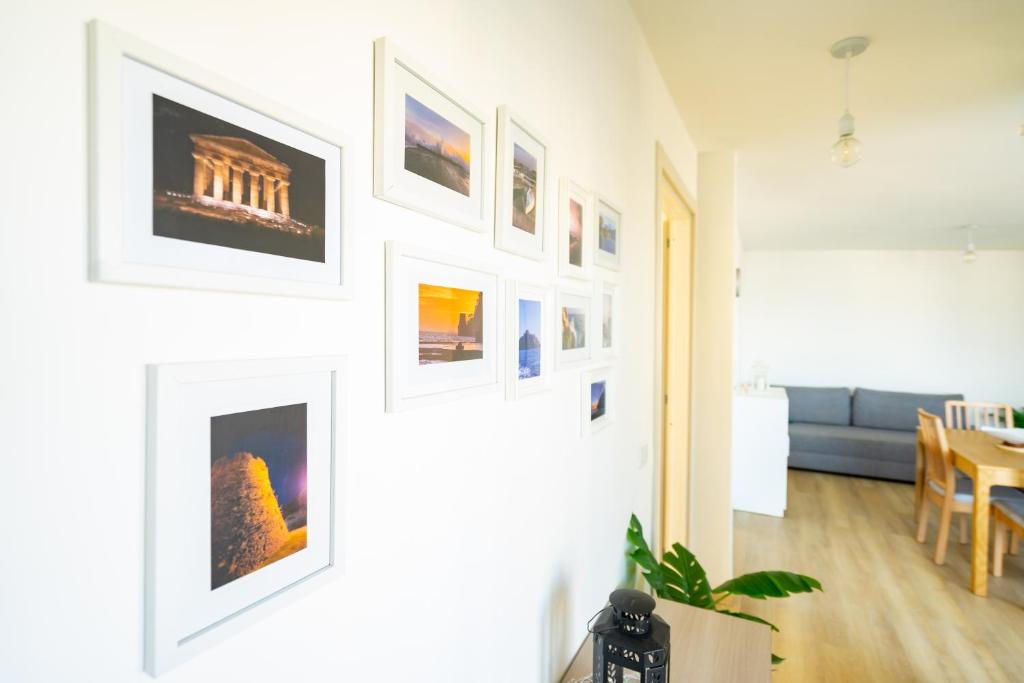 +61 - Sea View Apartment - 4