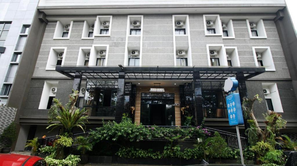 Arotel BSD, Tangerang