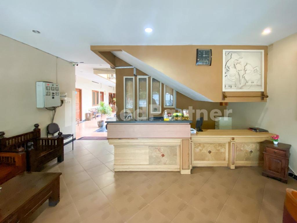 Lobby, Istana Griya 2 Hotel in Surakarta