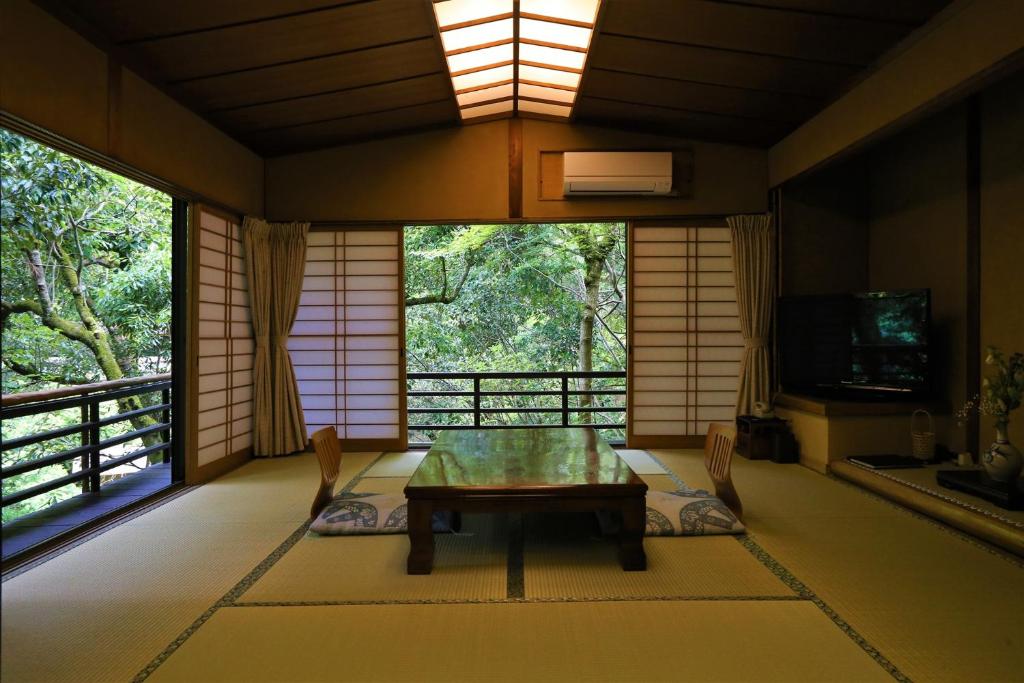 Momijiya Bekkan Kawa No Iori Ryokan