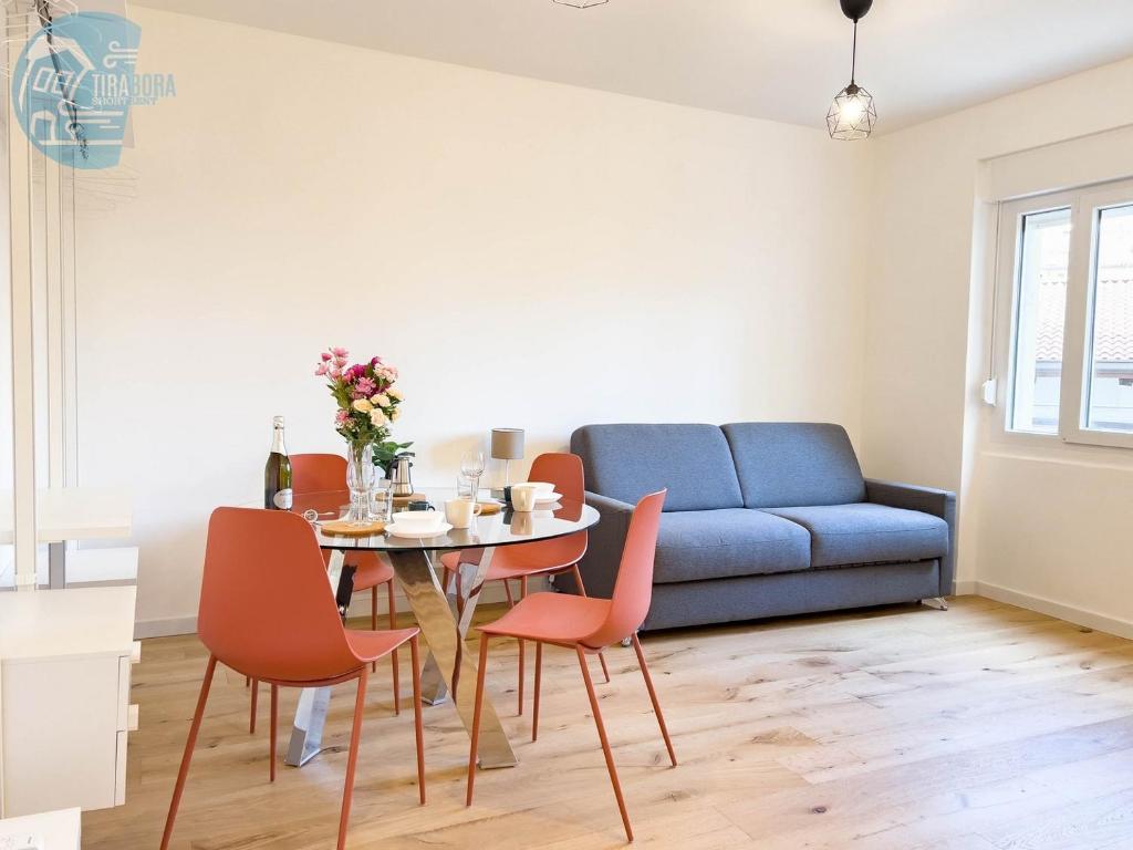 Economo B1 Tirabora Short Rent - 1