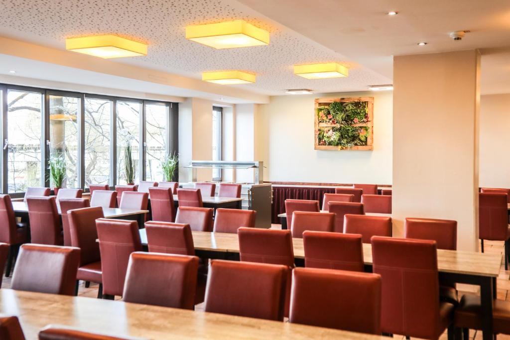 Food and beverages, acama Hotel + Hostel Kreuzberg in Berlin