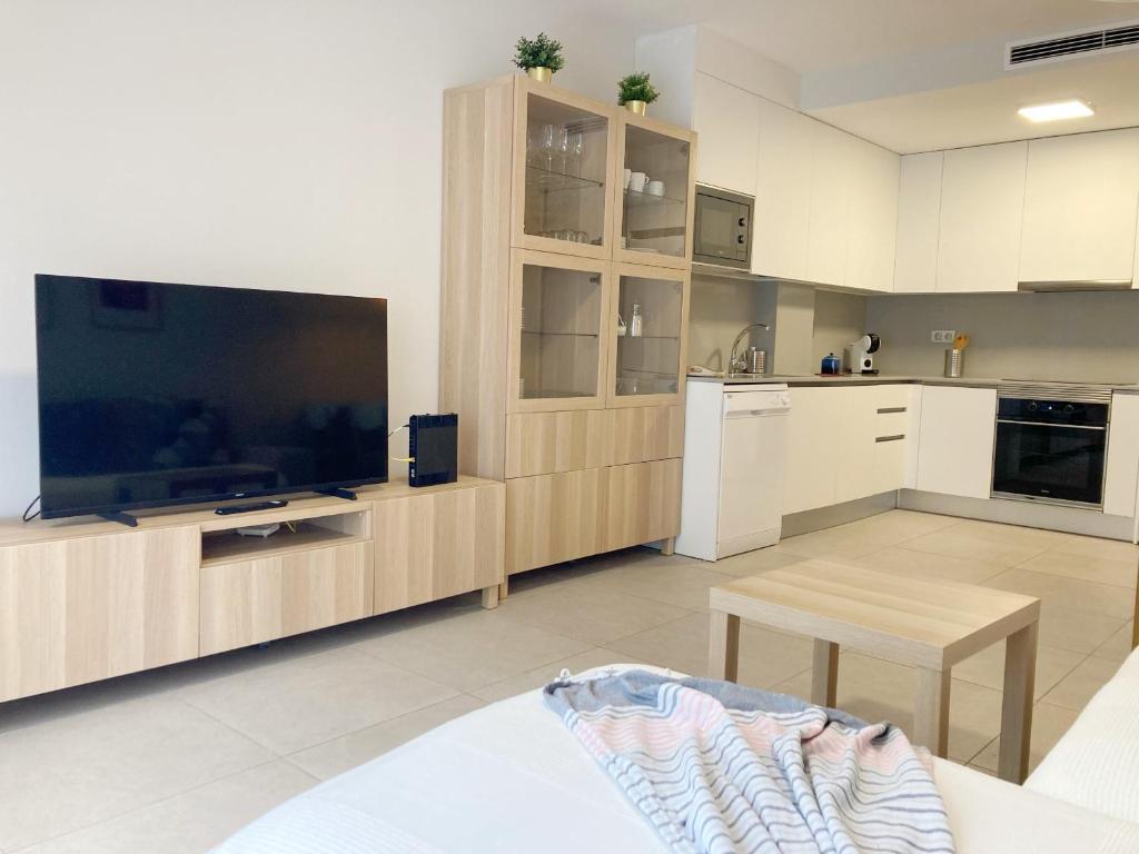 Stylish family flat by Canary365 - 3