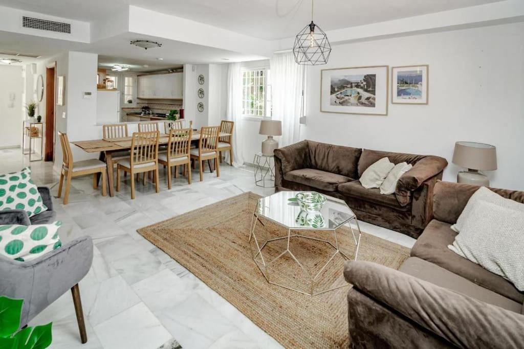 Peaceful Townhouse in Costabella - 5