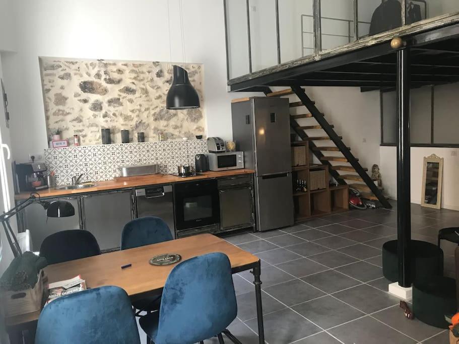Appartement loft 60 m2 centre ville - 1