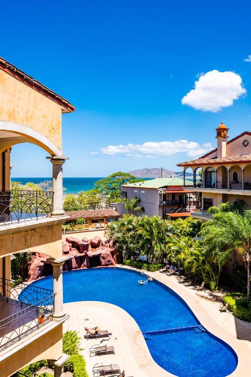Family Setting, Big Pool Beach Facing In Towns, Tamarindo