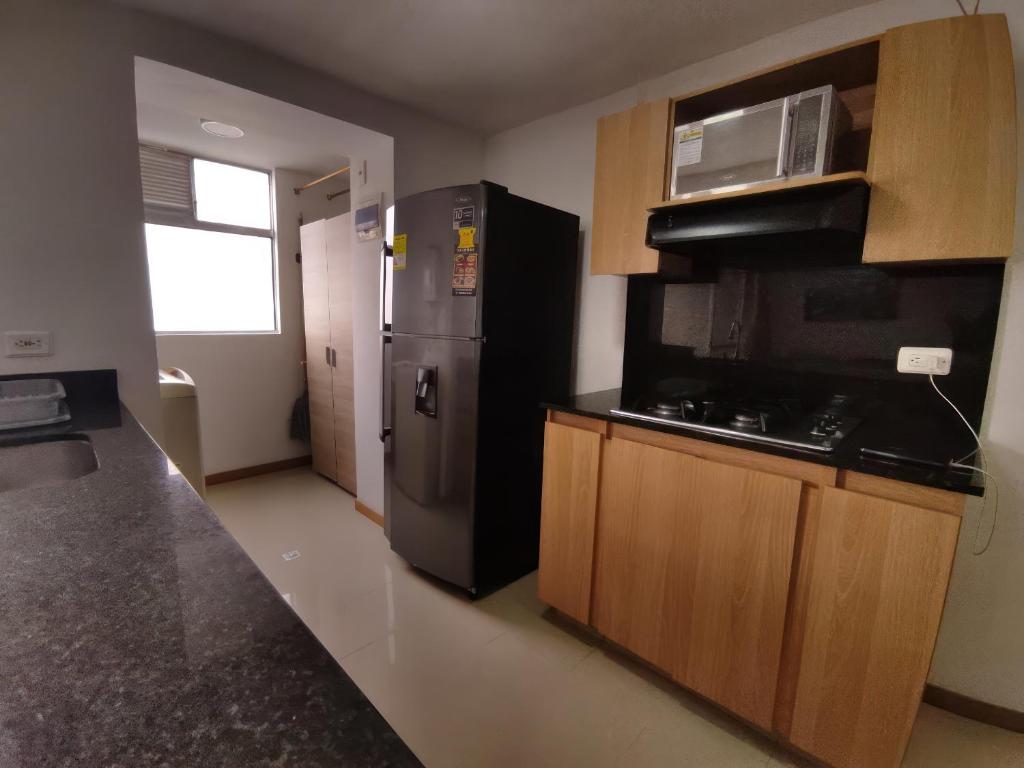 Apartamento con Parking Privado/TV/Unidad Cerrada - 3