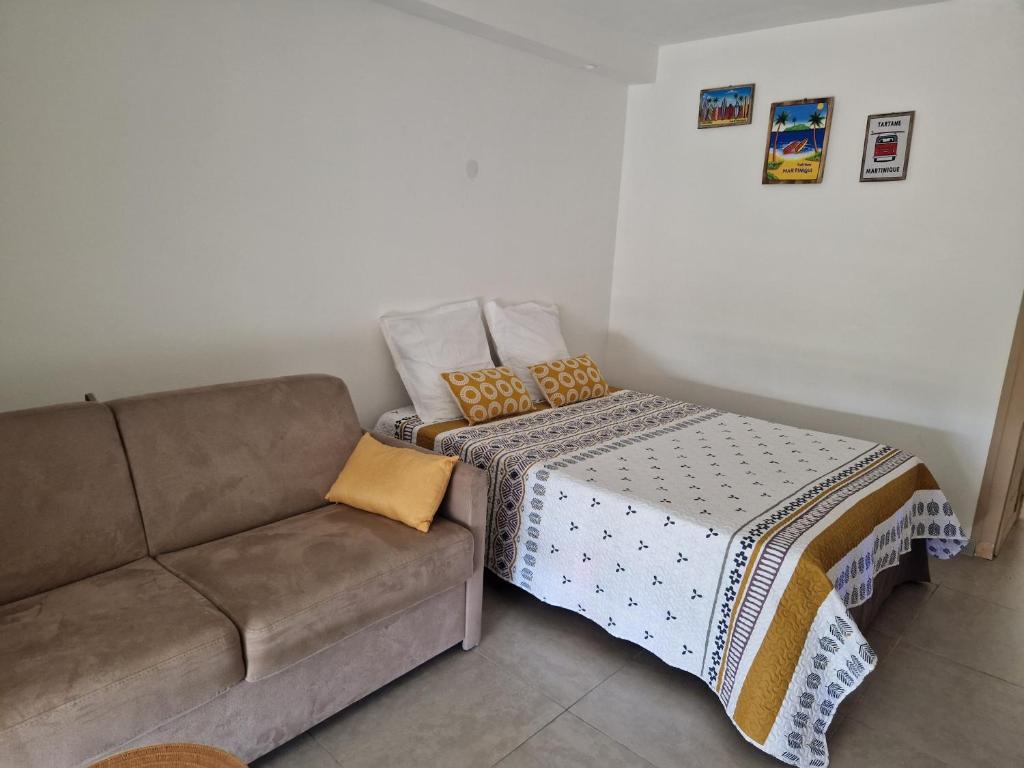 Studio Tartane, La Trinité