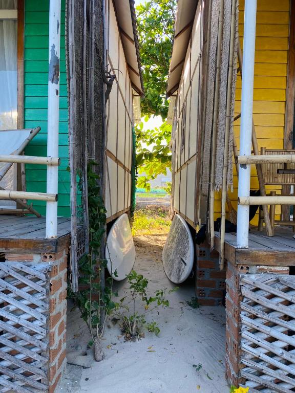 Vietnam Surf Camp
