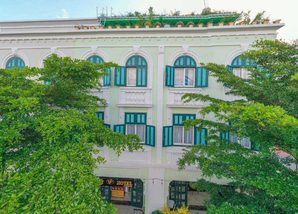 V&#038;T Hotel