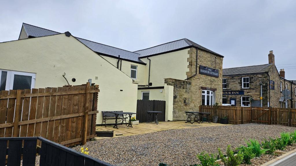 Amble Harbour Retreats photo 3