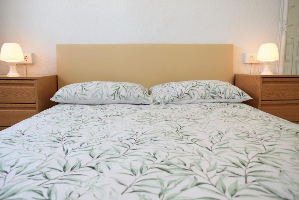 Luminoso apartamento que tiene amplia terraza, gran piscina y a 4 min de la playa - 3
