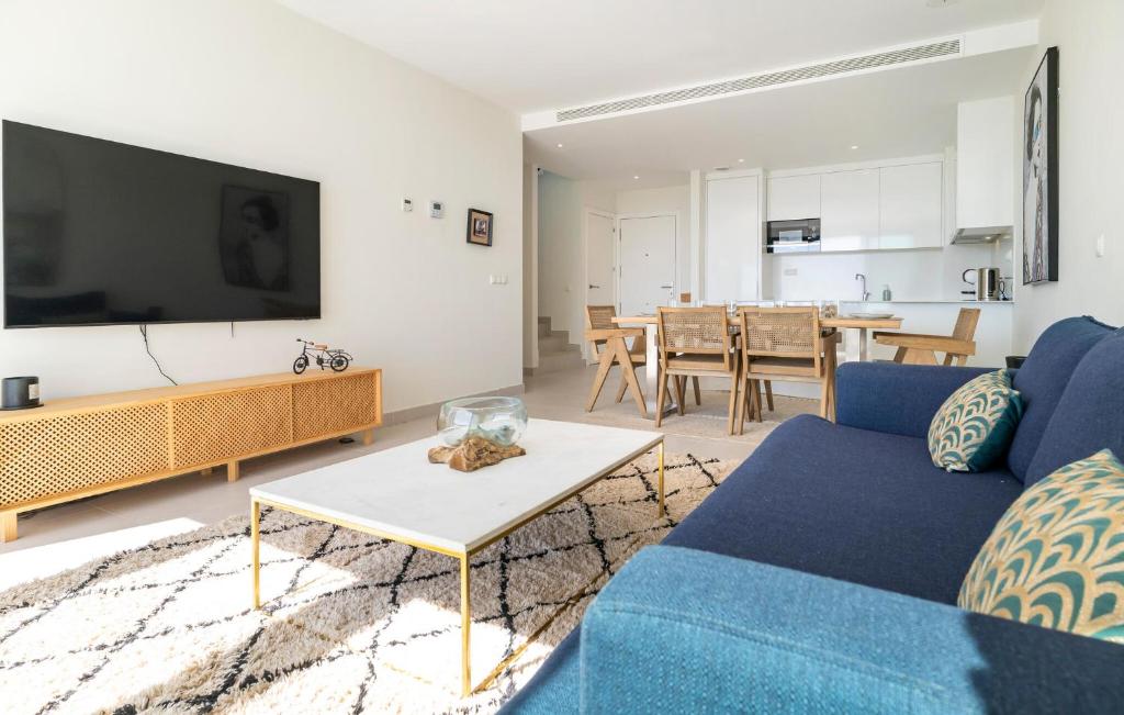 Awesome Apartment In Estepona With Swimming Pool - 5