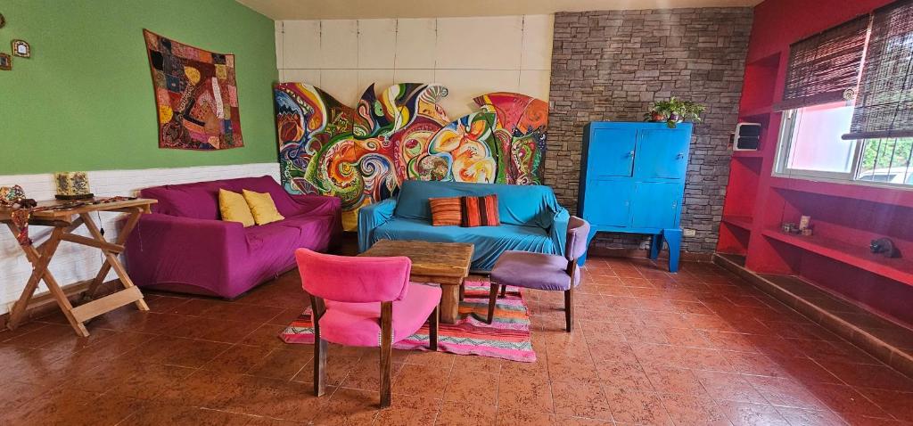 Casa una habitacion con tres camas,patio, totalmente equipada - 1