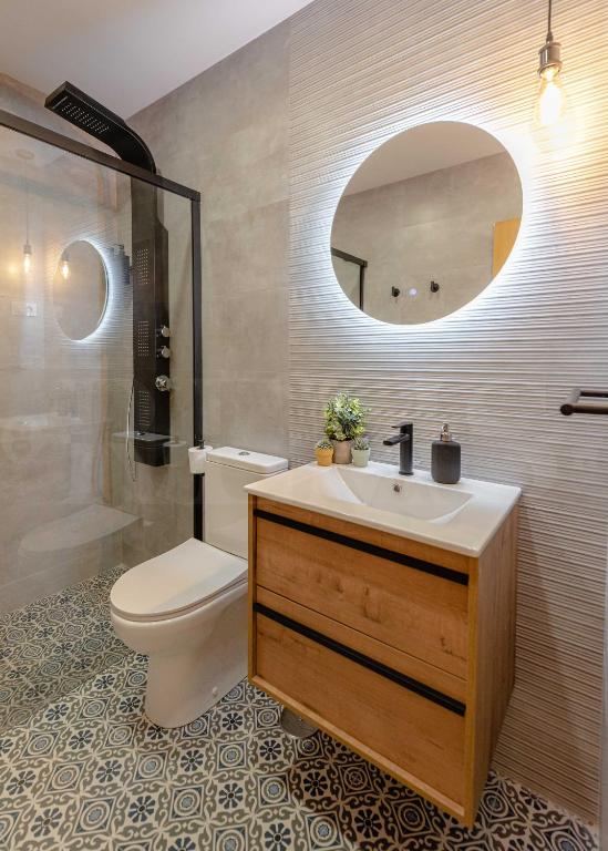 Rooftop apartment & private jacuzzi in the center by REMS - 5