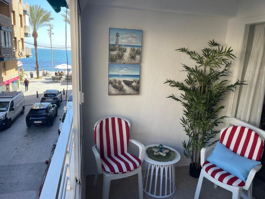 Cozy Beach apartment with view - 3