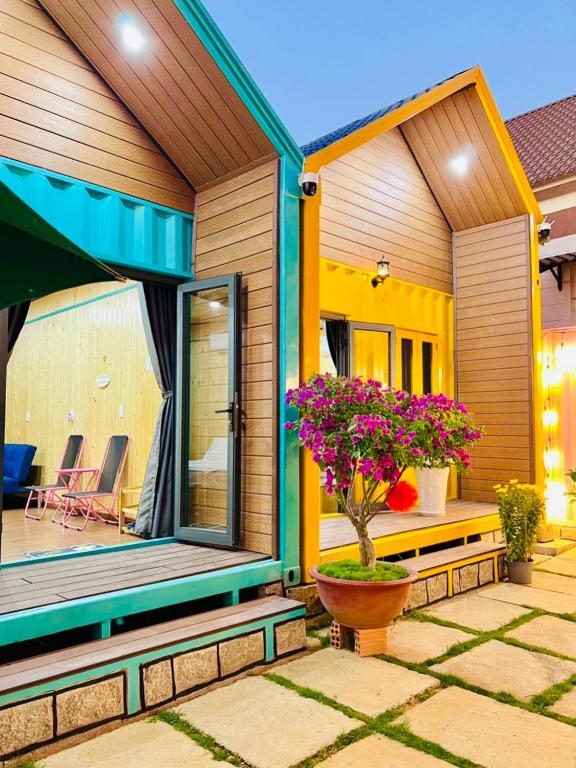 Hồ Tràm Pink House