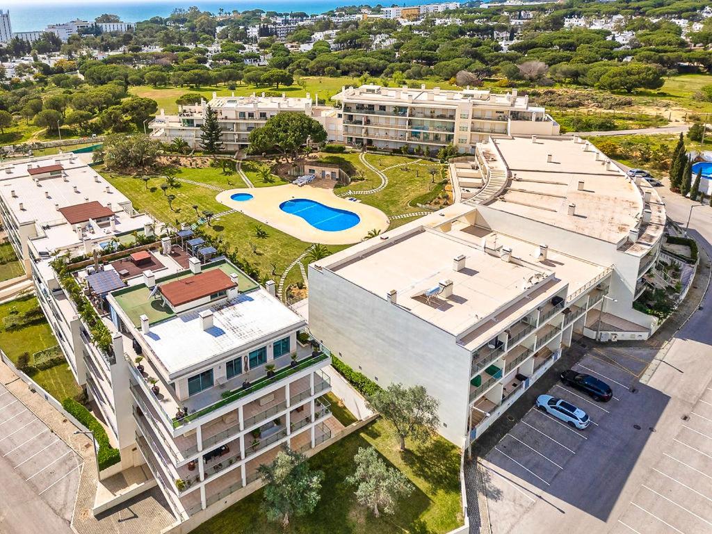 Monte Balaia AT19 Duplex - Pool View Olhos de Agua, Olhos de Água