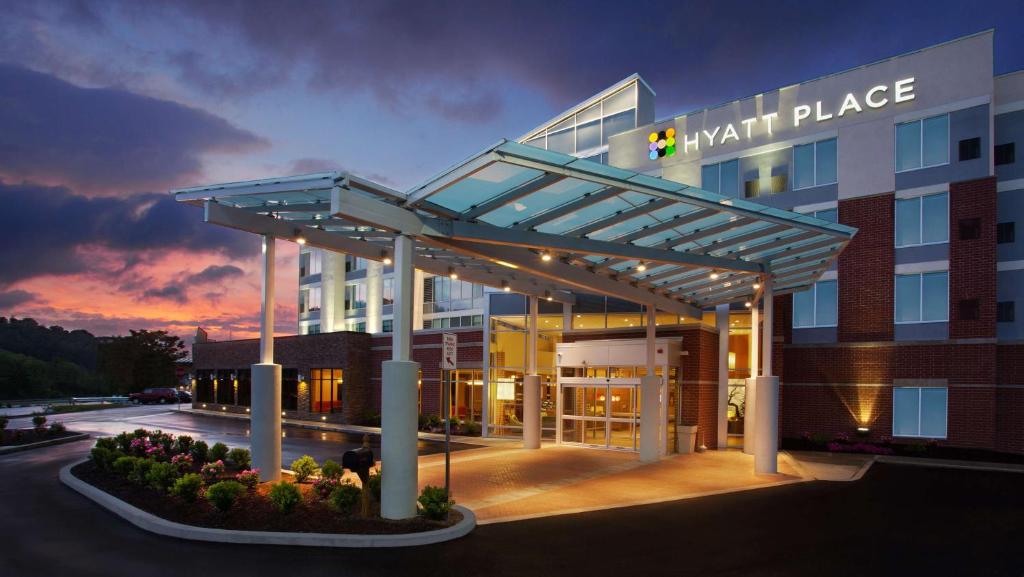 Hyatt Place at The Hollywood Casino Pittsburgh South, Washington